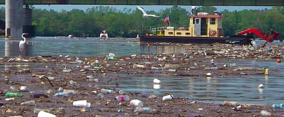 Anacostia river Trash Clean Up